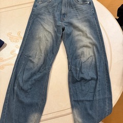 3本ジーンズまとめ売りM.L（WEGO、UNIQLO）の画像