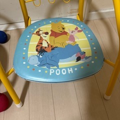 子供 豆イス2つの画像