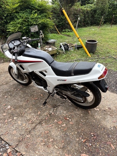 ホンダ VT250F MC15 エンジン実働 書類あり