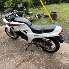 ホンダ VT250F MC15 エンジン実働 書類ありの画像