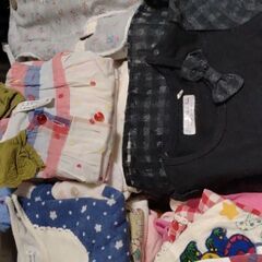 子供服（女の子）　70センチ〜100センチ　大量の画像