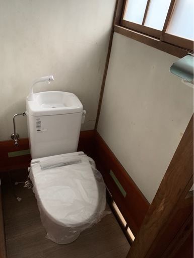 (再開)【中古品 状態良好‼️】サンクリーン 手洗付簡易水洗トイレ 温水洗浄便座 袖付きタイプ(ラブリーホワイト) アサヒ衛陶