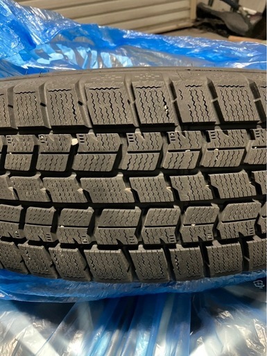 冬タイヤ⭐︎ヴォクシー　195/65R15