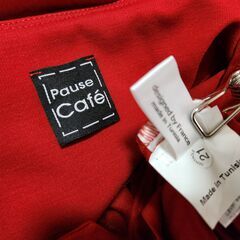 PAUSE CAFE(パウゼ カフェ) 鮮やか彩と軽やかシルエット。目を惹き付ける美しいワンピース、いかがでしょうか？の画像