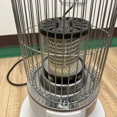③電気ストーブホワイトの画像
