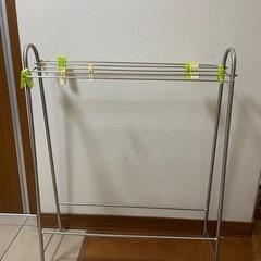 洗濯物干し 2点の画像