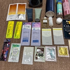シャンプー 、化粧水、ヘアコロンなど色々の画像