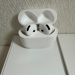 Apple Store正規品 AirPods 4  アクティブノイズキャンセリングの画像