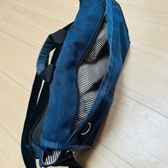 斜めがけカバンの画像