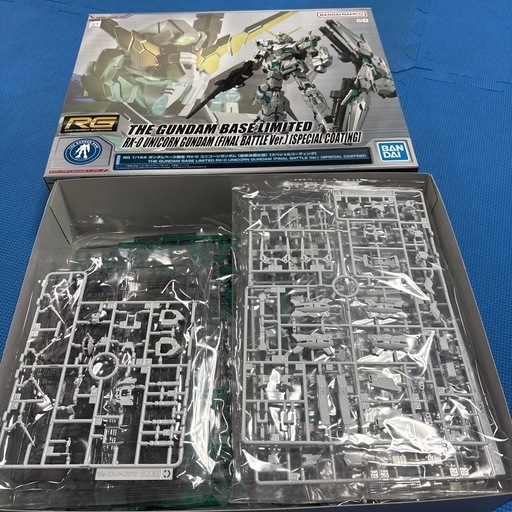 ガンプラ　RG 1/144 ガンダムベース限定 RX-0 ユニコーンガンダム (最終決戦仕様) [スペシャルコーティング]