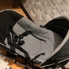 カトージ バウンサー ベビーバウンサー NewYork・Baby テーブル付きの画像