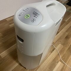 除湿器　2015年式　コロナ製の画像