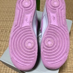 NIKEエアフォース1ピンクの画像