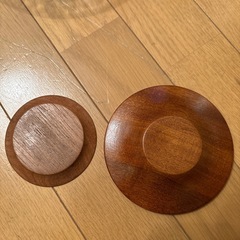 木製 茶托とコースターの画像