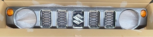 ジムニーノマド　純正フロントグリル