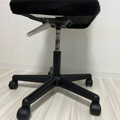 ニトリ製 昇降椅子の画像