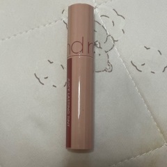 rom&ndのリップの画像