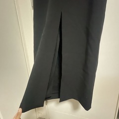 新品タグ付き未着用♡ZARAのファー付きワンピースです☺️の画像