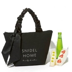 美品♡snidel homeの保冷バッグです☺️の画像