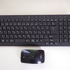 【美品】富士通ESPRIMO 液晶一体型パソコン 23.8型/i7の画像