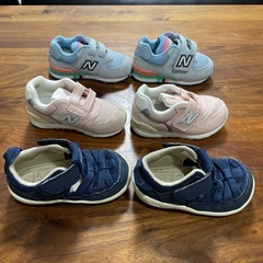 サイズ13　ベビー&キッズシューズ3点（New Balance & IFME）の画像