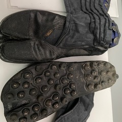 スパイク付き地下足袋の画像