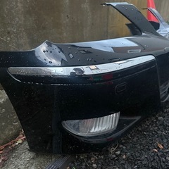 18マジェスタ　フロントバンパーの画像