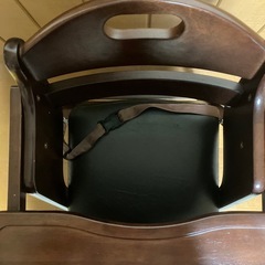 ベビーハイチェアの画像