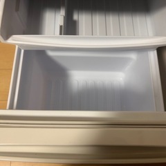 SHARP　冷蔵庫137L 2019年製の画像