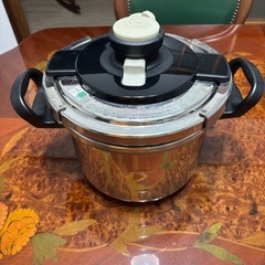 T-fal ティファール  圧力鍋 6L 蒸し器 鍋蓋セットの画像