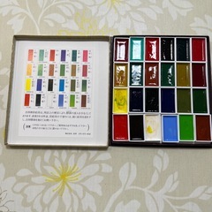 岩野屋 24色 絵具セット 金色パッケージの画像