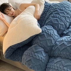 ゆったりダブル新品未使用洗濯丸洗い可能ネイビーの画像