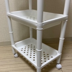 ☆取引中☆組み立て式シェルフ　無料お譲りの画像