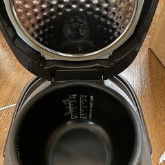 炊飯器 5.5合 たこ焼き機サービスの画像
