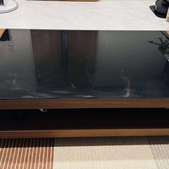 ニトリ ブラックガラストップリビングテーブル　の画像