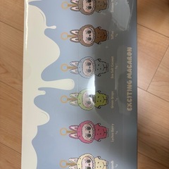 POPMART ラブブ マカロンの画像