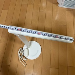 スタンド照明の画像