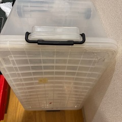 衣装ケースの画像