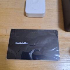 美品　動作品　スマートロック　７点セット　デュアル　SwitchBot✕2　指紋認証パッド　カード　リモートボタン　タグ✕２の画像