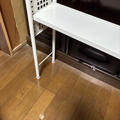  机上突っ張りスチール本棚の画像