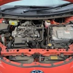 トヨタ　アクア　2012年式　オレンジの画像