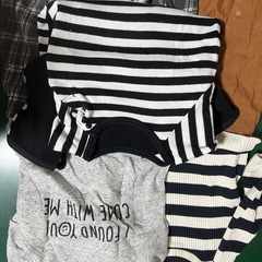 ベビー服　ロンパースの画像