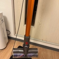 ダイソン　掃除機　スタンド付きの画像