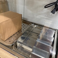 フードケース未使用品の画像