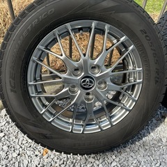 TOYOTA 純正BBS 鍛造ホイール　4本セット　スタッドレス付きの画像