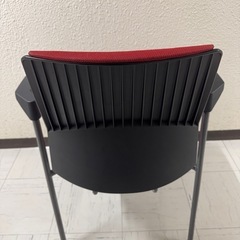オフィスチェアの画像