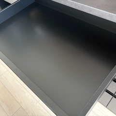 キッチン　カップボード　黒　グレー ニトリ　リガーレの画像