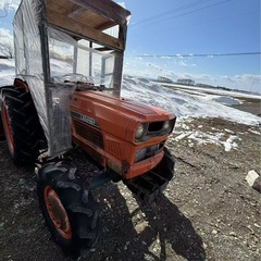 クボタ　トラクター L3001DTの画像