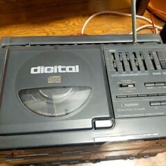 サンヨー　CDラジカセの画像