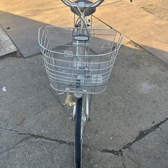 ブリヂストン　自転車　ママチャリ　カゴ付き　　の画像